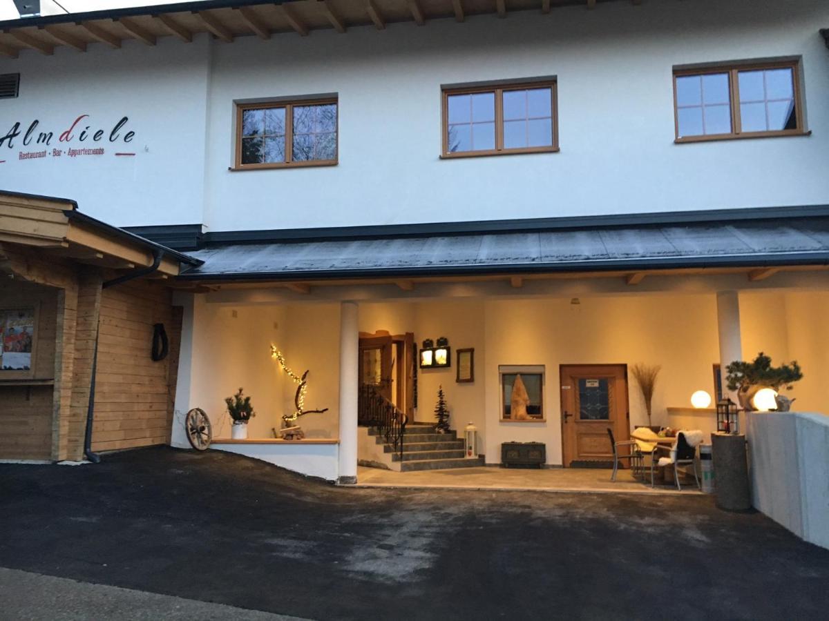 Restaurant Appartements Almdiele Hart im Zillertal Exterior foto
