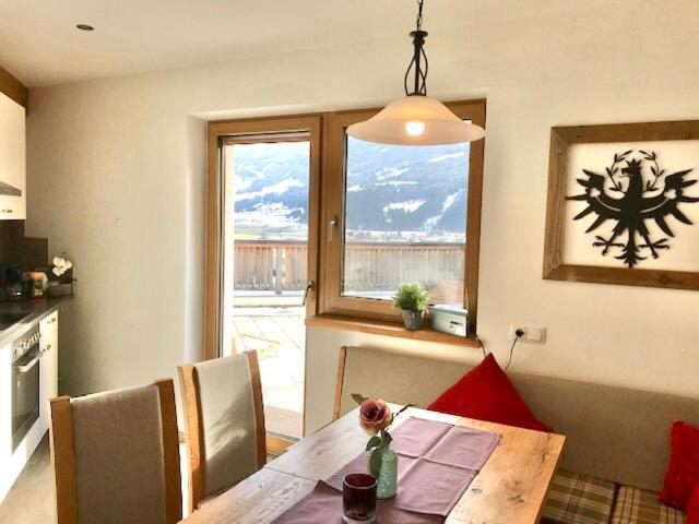 Restaurant Appartements Almdiele Hart im Zillertal Exterior foto