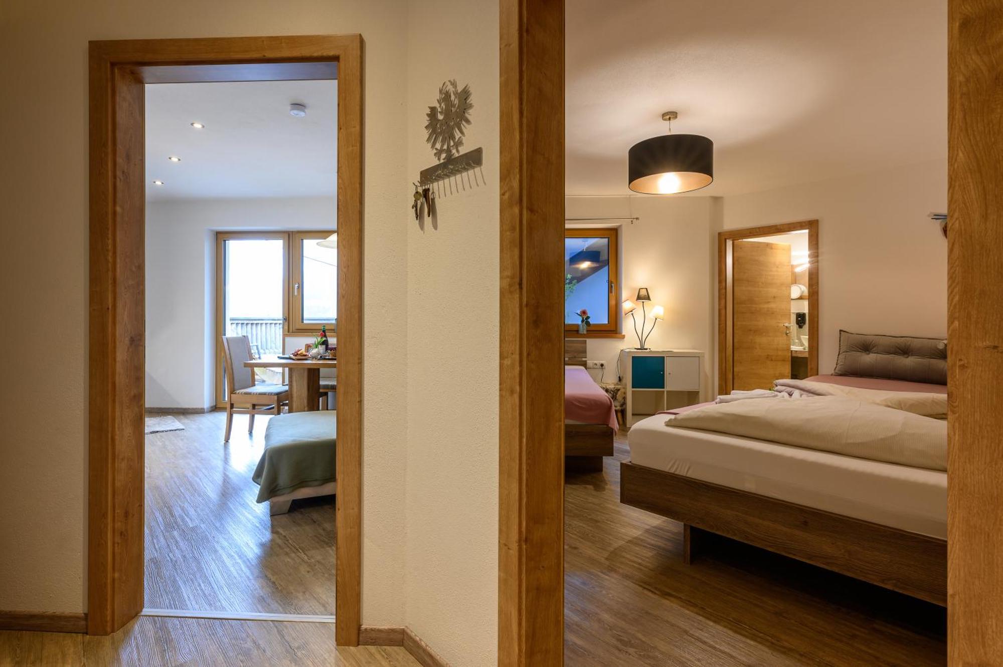 Restaurant Appartements Almdiele Hart im Zillertal Exterior foto