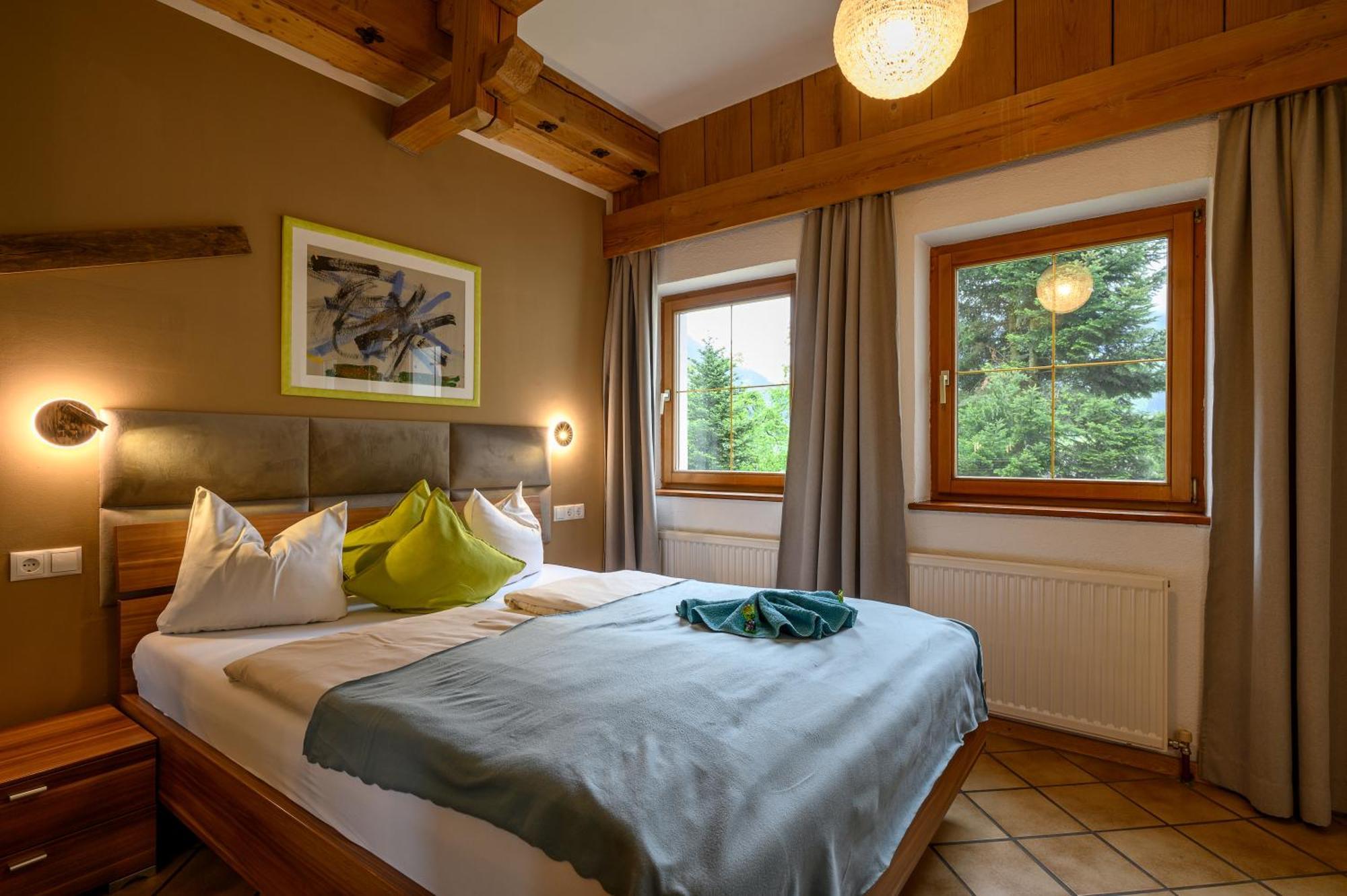 Restaurant Appartements Almdiele Hart im Zillertal Exterior foto